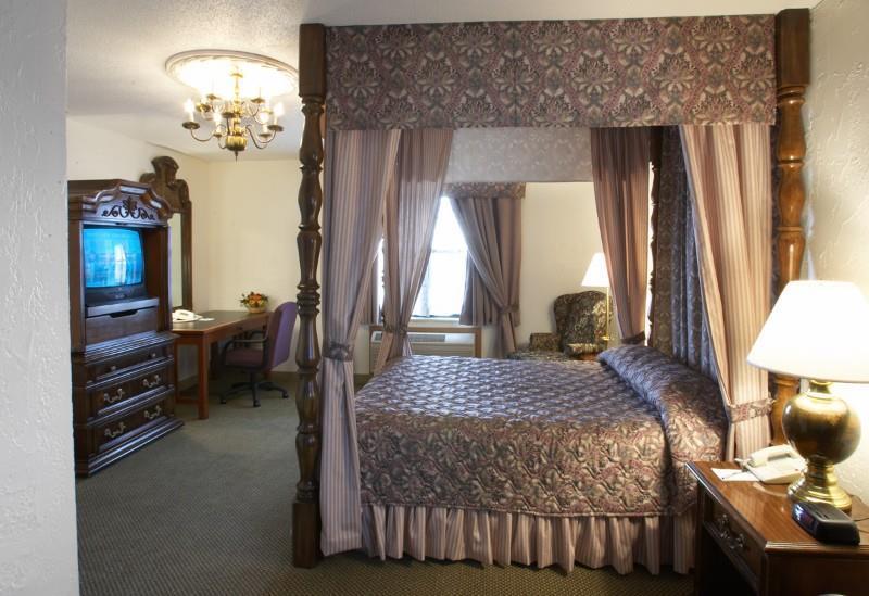 The Lodge Hotel And Conference Center Bettendorf Quarto foto